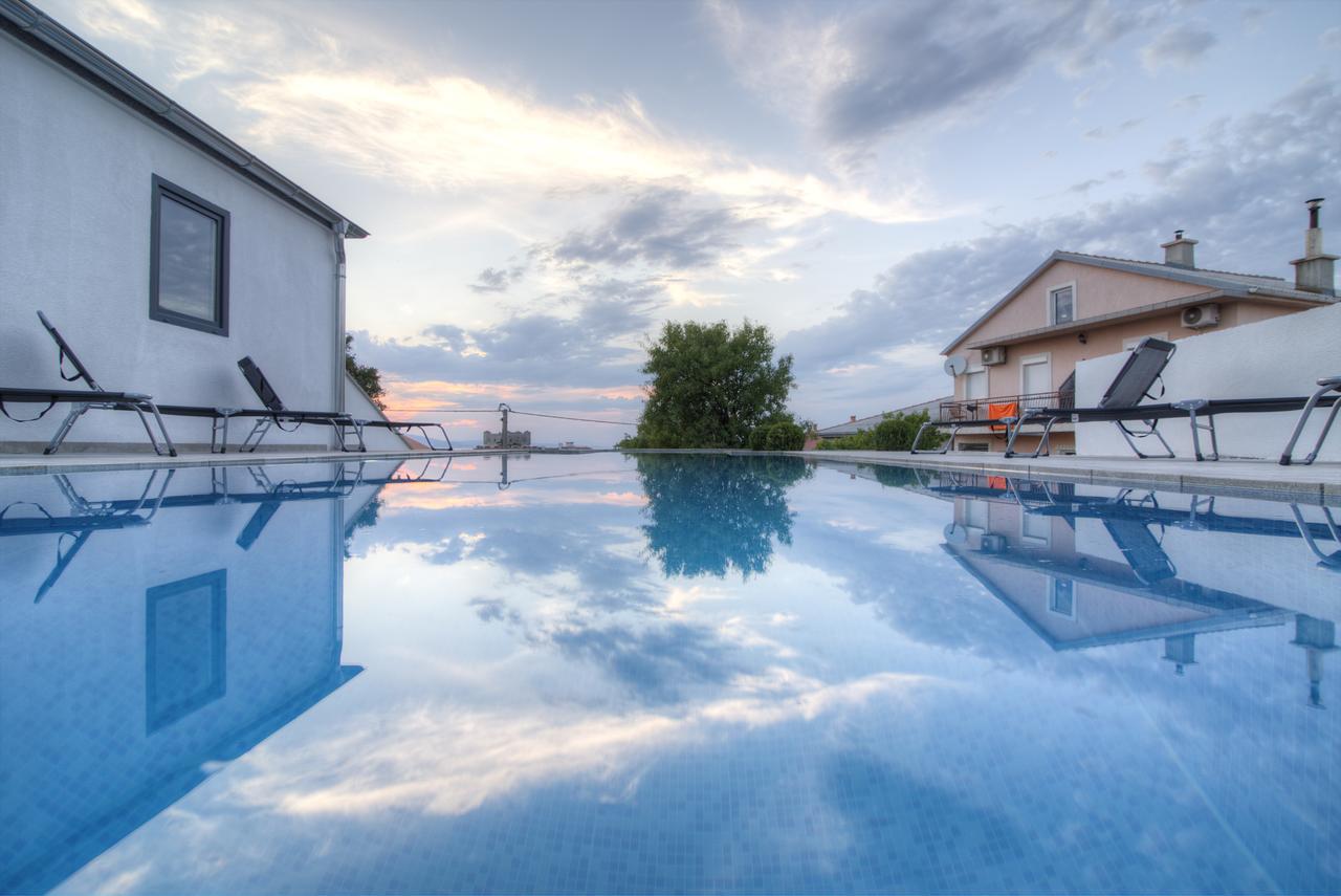 Bc Eleven - Mit Zentralheizung Senj (Lika-Senj) Exterior foto